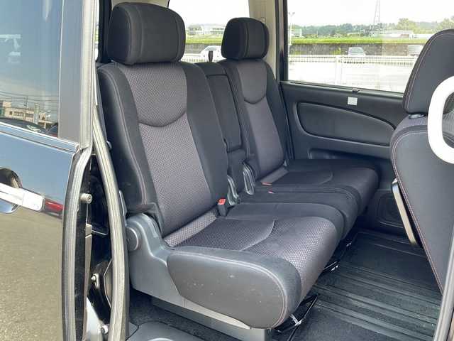 日産 セレナ ハイウェイスター Vセレクション 富山県 2012(平24)年 12万km スーパーブラック 禁煙車/社外ナビ/フルセグＴＶ/ＣＤ・ＤＶＤ・ＢＴ/バックカメラ/両側パワースライド/社外ＡＷ/純正フロアマット/クルーズコントロール/三列シート/アイドリングストップ/オートライト/ＥＴＣ/プッシュスタート/スマートキー/盗難防止装置