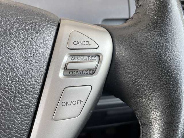 日産 セレナ ハイウェイスター Vセレクション 富山県 2012(平24)年 12万km スーパーブラック 禁煙車/社外ナビ/フルセグＴＶ/ＣＤ・ＤＶＤ・ＢＴ/バックカメラ/両側パワースライド/社外ＡＷ/純正フロアマット/クルーズコントロール/三列シート/アイドリングストップ/オートライト/ＥＴＣ/プッシュスタート/スマートキー/盗難防止装置