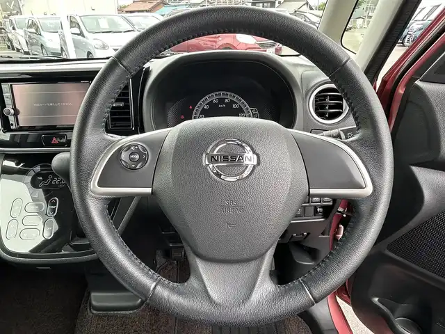 日産 デイズ ルークス X Vセレクション 愛知県 2018(平30)年 4.4万km ブロッサムピンク 純正メモリーナビ/（AM/FM/CD/DVD/SD)/アラウンドビューモニター/ドライブレコーダー/両側パワースライドドア/純正14インチAW/ステアリングリモコン/アイドリングストップ/エマージェンシーブレーキ/スマートキー/ドアバイザー/フロアマット