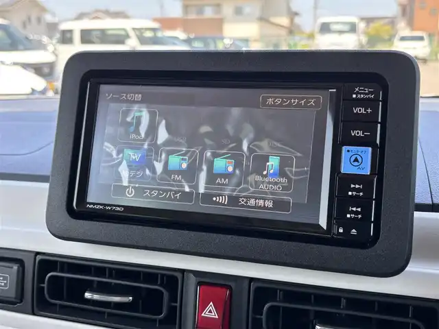 ダイハツ ムーヴ キャンバス ストライプス G 大分県 2025(令7)年 0.1千km シャイニングホワイトパール/レーザーブルークリスタルシャイン ・登録時走行距離4km/・純正ナビ(CD/DVD/BT/SD/USB)/・フルセグテレビ/・バックカメラ/・両側パワースライドドア/・スマートアシスト/・コーナーセンサー/・ドライブレコーダー/・ETC/・ホッとカップホルダー/・シートヒーター/・ステアリングリモコン/・オートハイビーム/・ブレーキホールド/・スマートキー