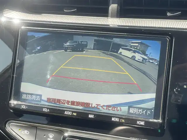 トヨタ アクア G GRスポーツ 島根県 2020(令2)年 2.5万km ホワイトパールクリスタルシャイン 純正９インチナビ　/フルセグＴＶ　/ＤＶＤ再生・Ｂｌｕｅｔｏｏｔｈ接続　/前後ドライブレコーダー　/ビルトインＥＴＣ　/バックカメラ　/クルーズコントロール　/レーンアシスト　/衝突軽減ブレーキ/横滑り防止装置/アイドリングストップ　/スマートキー　/プッシュスタート/純正LEDヘッドライト/純正16インチアルミホイール