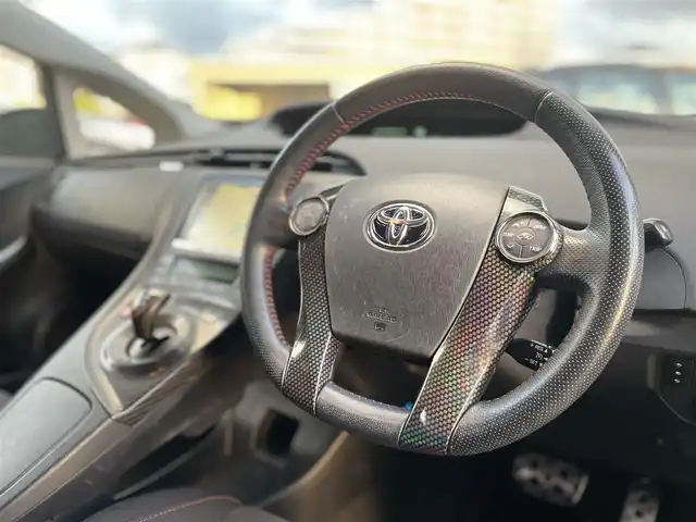 トヨタ プリウス S ツーリングセレ G’s 栃木県 2013(平25)年 12.8万km ブラック 純正8型HDDナビ  /AM FM/ CD DVD Bluetooth /フルセグTV /バックカメラ /コーナーセンサー /ステアリングリモコン /HID /スペアキー
