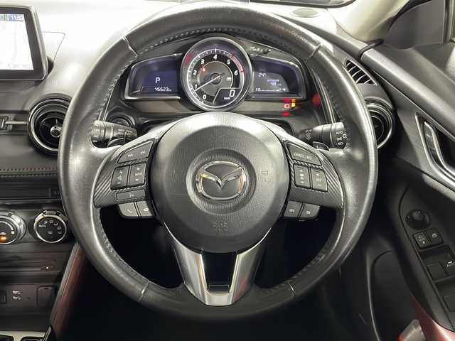 マツダ ＣＸ－３ XD ツーリング Lパッケージ 広島県 2016(平28)年 4.7万km ジェットブラックマイカ 純正ナビ　/純正フルエアロ　/シートヒーター　/ブラインドスポットモニター/ヘッドアップディスプレイ/フルセグ　/レーダークルーズコントロール　/バックカメラ　/レーンキープアシスト　/オートライト　/オートハイビーム　/LEDヘッドランプ　/衝突軽減ブレーキ　/ETC/純正18インチアルミホイール（215/50/R18)/エアバック（運転席/助手席/サイド）
