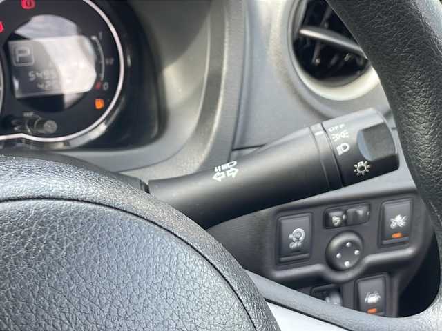 日産 ノート X DIG－S エマージェンシーB 熊本県 2014(平26)年 5.5万km スーパーブラック (株)IDOMが運営する【じしゃロン熊本店】の自社ローン対象車両になります。こちらは現金ご利用時の価格です。自社ローンご希望の方は別途その旨お申付け下さい。/純正ナビ（ＣＤ，ＳＤ，フルセグ）　/ＥＴＣ（社外）　/アイドリングストップ/レーンキープアシスト/衝突被害軽減ブレーキ/プッシュスタート　/スマートキー/電動格納ミラー/純正フロアマット