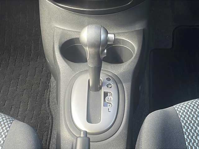 日産 ノート X DIG－S エマージェンシーB 熊本県 2014(平26)年 5.5万km スーパーブラック (株)IDOMが運営する【じしゃロン熊本店】の自社ローン対象車両になります。こちらは現金ご利用時の価格です。自社ローンご希望の方は別途その旨お申付け下さい。/純正ナビ（ＣＤ，ＳＤ，フルセグ）　/ＥＴＣ（社外）　/アイドリングストップ/レーンキープアシスト/衝突被害軽減ブレーキ/プッシュスタート　/スマートキー/電動格納ミラー/純正フロアマット