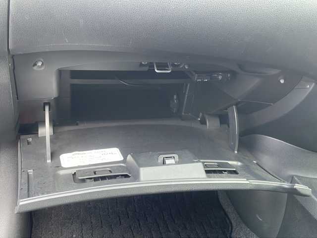 日産 ノート X DIG－S エマージェンシーB 熊本県 2014(平26)年 5.5万km スーパーブラック (株)IDOMが運営する【じしゃロン熊本店】の自社ローン対象車両になります。こちらは現金ご利用時の価格です。自社ローンご希望の方は別途その旨お申付け下さい。/純正ナビ（ＣＤ，ＳＤ，フルセグ）　/ＥＴＣ（社外）　/アイドリングストップ/レーンキープアシスト/衝突被害軽減ブレーキ/プッシュスタート　/スマートキー/電動格納ミラー/純正フロアマット