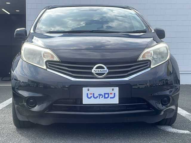 日産 ノート X DIG－S エマージェンシーB 熊本県 2014(平26)年 5.5万km スーパーブラック (株)IDOMが運営する【じしゃロン熊本店】の自社ローン対象車両になります。こちらは現金ご利用時の価格です。自社ローンご希望の方は別途その旨お申付け下さい。/純正ナビ（ＣＤ，ＳＤ，フルセグ）　/ＥＴＣ（社外）　/アイドリングストップ/レーンキープアシスト/衝突被害軽減ブレーキ/プッシュスタート　/スマートキー/電動格納ミラー/純正フロアマット