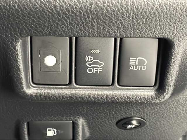 トヨタ Ｃ－ＨＲ G 沖縄県 2017(平29)年 8.4万km ブラックマイカ ワンオーナー/社外9インチナビ(MDV-M907HDF)/（フルセグTV　DVD　Bluetooth接続　HDMI　USB）/バックカメラ/ETC/ドライブレコーダー/トヨタセーフティセンス/ハーフレザーシート/シートヒーター/スマートキー　/スペアキー/プッシュスタート/クリアランスソナー/純正フロアマット/純正18インチアルミホイール/ドアバイザー/保証書/取扱説明書