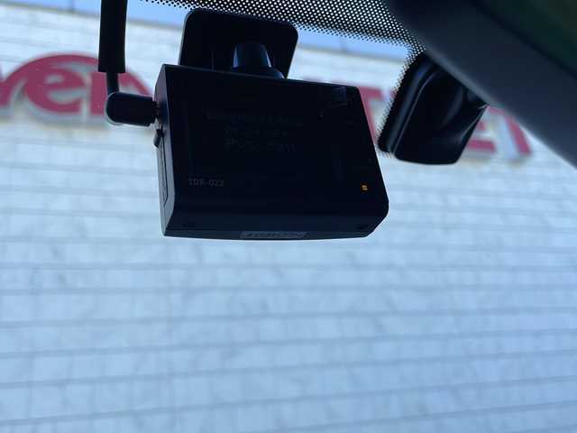 トヨタ ８６ GT リミテッド 長野県 2014(平26)年 5万km ライトニングレッド ・社外8インチメモリーナビゲーション/CD/DVD/フルセグTV/Bluetooth/・ETC/・シートヒーター(D/N)/・スマートキー/・エンジンプッシュスタート/・社外18インチアルミホイール/・純正AW付き冬タイヤ車載/・ドライブレコーダー/・スマートキー/・エンジンプッシュスタート/・HIDヘッドライト/・オートライト/・フォグライト