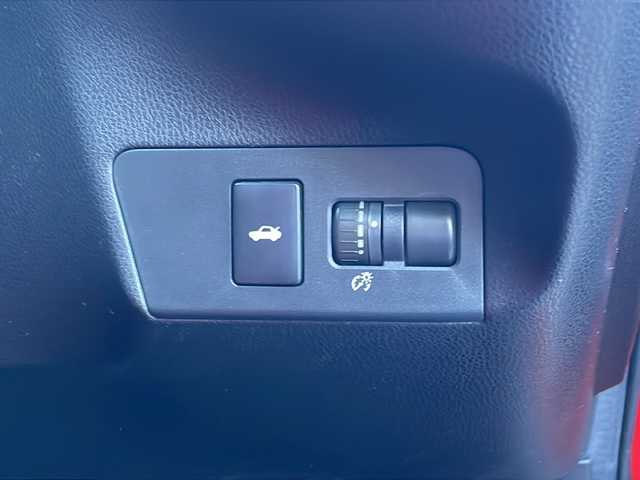 トヨタ ８６ GT リミテッド 長野県 2014(平26)年 5万km ライトニングレッド ・社外8インチメモリーナビゲーション/CD/DVD/フルセグTV/Bluetooth/・ETC/・シートヒーター(D/N)/・スマートキー/・エンジンプッシュスタート/・社外18インチアルミホイール/・純正AW付き冬タイヤ車載/・ドライブレコーダー/・スマートキー/・エンジンプッシュスタート/・HIDヘッドライト/・オートライト/・フォグライト