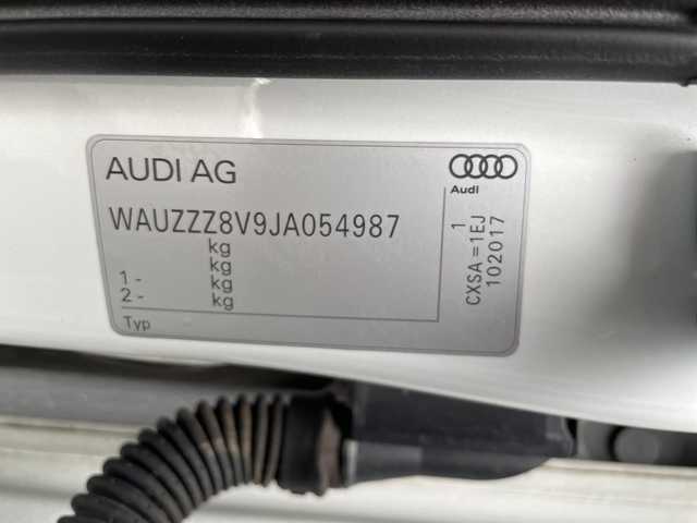 アウディ Ａ３ スポーツバック 1．4 TFSI 三重県 2018(平30)年 5.5万km グレイシアホワイトメタリック 登録時54745km/ワンオーナー/禁煙車/純正ナビ/・Ｂｌｕｅｔｏｏｔｈ・フルセグ・USB・SD・AUX・AM/FM/レーダークルーズコントロール/バックカメラ/前方ドラレコ/前席シートヒーター/D席パワーシート/前後コーナーセンサー/パドルシフト/AUTOライト/LEDヘッドライト/フォグランプ/電動パーキングブレーキ/ブレーキホールド