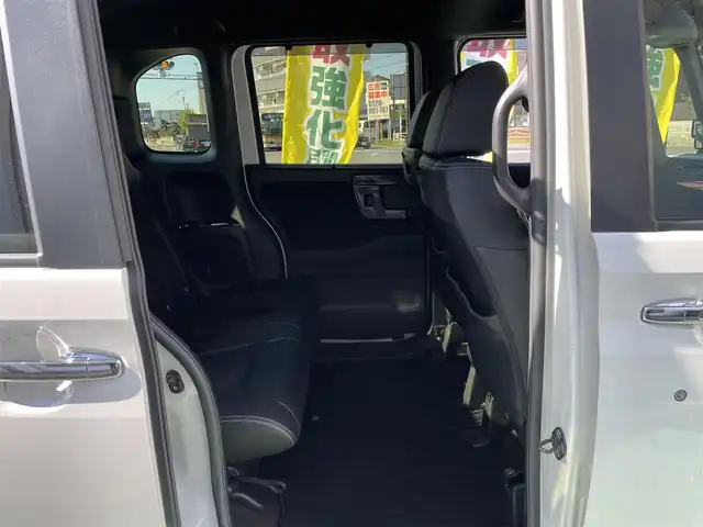 ホンダ Ｎ ＢＯＸ カスタム G L ターボ ホンダセンシング 神奈川県 2019(平31)年 6.8万km プラチナホワイトパール 純正メモリナビ/　（CD・DVD・Bluetooth）/フルセグTV/ホンダセンシング/両側パワースライドドア/ハンズフリースライドドア/アダプティブクルーズコントロール/LEDヘッドライト/ビルトインETC/前方ドライブレコーダー/パドルシフト/ハーフレザーシート/バックカメラ/スマートキー/取扱説明書