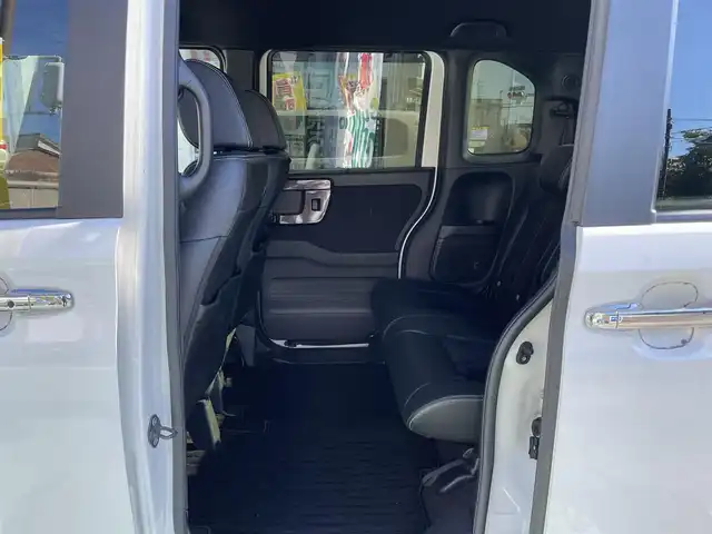 ホンダ Ｎ ＢＯＸ カスタム G L ターボ ホンダセンシング 神奈川県 2019(平31)年 6.8万km プラチナホワイトパール 純正メモリナビ/　（CD・DVD・Bluetooth）/フルセグTV/ホンダセンシング/両側パワースライドドア/ハンズフリースライドドア/アダプティブクルーズコントロール/LEDヘッドライト/ビルトインETC/前方ドライブレコーダー/パドルシフト/ハーフレザーシート/バックカメラ/スマートキー/取扱説明書