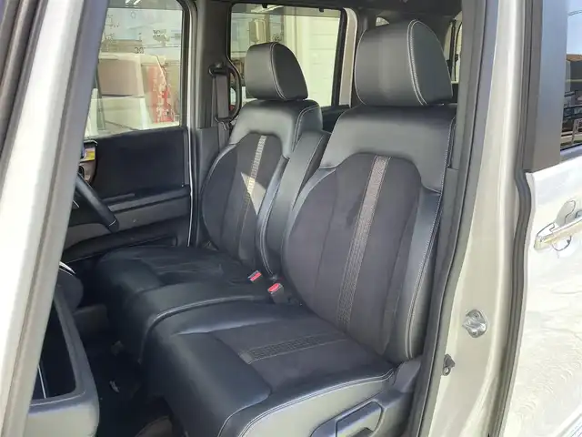 ホンダ Ｎ ＢＯＸ カスタム G L ターボ ホンダセンシング 神奈川県 2019(平31)年 6.8万km プラチナホワイトパール 純正メモリナビ/　（CD・DVD・Bluetooth）/フルセグTV/ホンダセンシング/両側パワースライドドア/ハンズフリースライドドア/アダプティブクルーズコントロール/LEDヘッドライト/ビルトインETC/前方ドライブレコーダー/パドルシフト/ハーフレザーシート/バックカメラ/スマートキー/取扱説明書