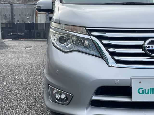 日産 セレナ HWS S HV Vセレ +SeftyⅡ 茨城県 2016(平28)年 5.2万km ブリリアントシルバー 純正ナビ /-BT/AM/FM/TV/両側パワースライドドア /アラウンドビューモニター /衝突軽減システム /フリップダウンモニター (Alpine)/コーナーセンサー前後 /クルーズコントロール /ドライブレコーダー /純正アルミホイール /ETC/プッシュスタート