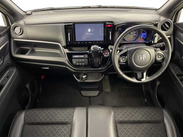 ホンダ Ｎ ＷＧＮ カスタム G ターボパッケージ 鹿児島県 2017(平29)年 6.1万km プレミアムホワイトパールⅡ 社外ディスプレイオーディオ/(BT/AM/FM)/バックカメラ/パドルシフト/ステアリングスイッチ/革巻きステアリング/ETC/ハーフレザーシート/クルーズコントロール/純正フロアマット/LEDヘッドライト/純正14インチアルミホイール/オートライト/衝突軽減ブレーキ