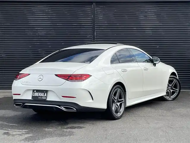 メルセデス・ベンツ ＣＬＳ２２０ｄ スポーツ エクスクルーシブPKG 静岡県 2018(平30)年 6万km ダイヤモンドホワイト サンルーフ/エクスクルーシブパッケージ/・黒革シート/・Burmesterサウンド/・シートベンチレーター/レーダーセーフティーパッケージ/ヘッドアップディスプレイ/アンビエントライト/COMANDOシステム/(Bluetooth/CarPlay/USB/フルセグ)/メモリー付きパワーシート/全席シートヒーター/ドアミラーメッキキャップ/BLIS/ESP/ACC/電動リアゲート/AFS/LEDライト/360°カメラ/ETC/ドライブレコーダー