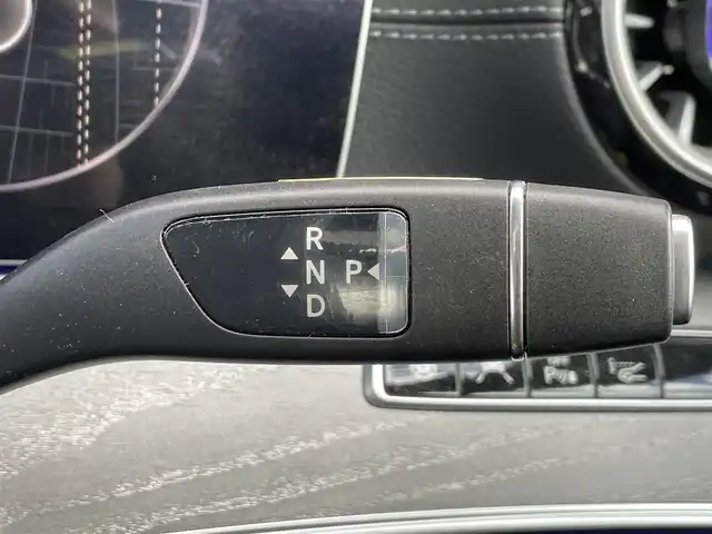 メルセデス・ベンツ ＣＬＳ２２０ｄ スポーツ エクスクルーシブPKG 静岡県 2018(平30)年 6万km ダイヤモンドホワイト サンルーフ/エクスクルーシブパッケージ/・黒革シート/・Burmesterサウンド/・シートベンチレーター/レーダーセーフティーパッケージ/ヘッドアップディスプレイ/アンビエントライト/COMANDOシステム/(Bluetooth/CarPlay/USB/フルセグ)/メモリー付きパワーシート/全席シートヒーター/ドアミラーメッキキャップ/BLIS/ESP/ACC/電動リアゲート/AFS/LEDライト/360°カメラ/ETC/ドライブレコーダー