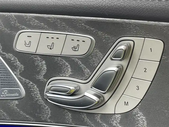 メルセデス・ベンツ ＣＬＳ２２０ｄ スポーツ エクスクルーシブPKG 静岡県 2018(平30)年 6万km ダイヤモンドホワイト サンルーフ/エクスクルーシブパッケージ/・黒革シート/・Burmesterサウンド/・シートベンチレーター/レーダーセーフティーパッケージ/ヘッドアップディスプレイ/アンビエントライト/COMANDOシステム/(Bluetooth/CarPlay/USB/フルセグ)/メモリー付きパワーシート/全席シートヒーター/ドアミラーメッキキャップ/BLIS/ESP/ACC/電動リアゲート/AFS/LEDライト/360°カメラ/ETC/ドライブレコーダー