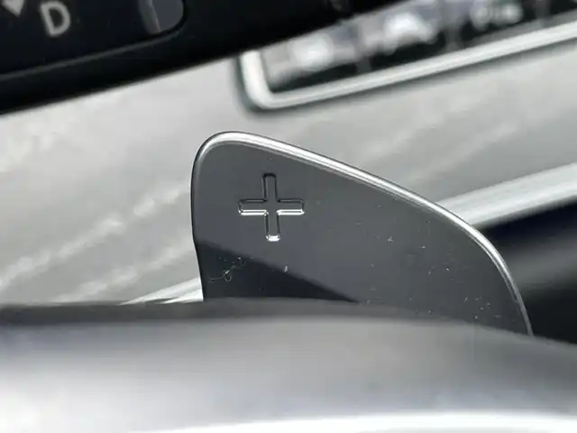 メルセデス・ベンツ ＣＬＳ２２０ｄ スポーツ エクスクルーシブPKG 静岡県 2018(平30)年 6万km ダイヤモンドホワイト サンルーフ/エクスクルーシブパッケージ/・黒革シート/・Burmesterサウンド/・シートベンチレーター/レーダーセーフティーパッケージ/ヘッドアップディスプレイ/アンビエントライト/COMANDOシステム/(Bluetooth/CarPlay/USB/フルセグ)/メモリー付きパワーシート/全席シートヒーター/ドアミラーメッキキャップ/BLIS/ESP/ACC/電動リアゲート/AFS/LEDライト/360°カメラ/ETC/ドライブレコーダー