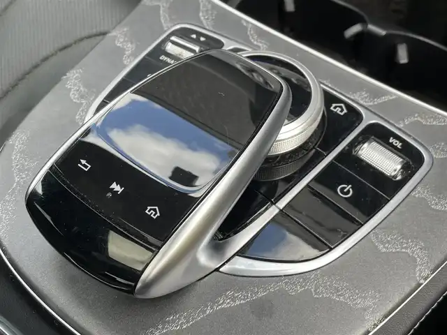 メルセデス・ベンツ ＣＬＳ２２０ｄ スポーツ エクスクルーシブPKG 静岡県 2018(平30)年 6万km ダイヤモンドホワイト サンルーフ/エクスクルーシブパッケージ/・黒革シート/・Burmesterサウンド/・シートベンチレーター/レーダーセーフティーパッケージ/ヘッドアップディスプレイ/アンビエントライト/COMANDOシステム/(Bluetooth/CarPlay/USB/フルセグ)/メモリー付きパワーシート/全席シートヒーター/ドアミラーメッキキャップ/BLIS/ESP/ACC/電動リアゲート/AFS/LEDライト/360°カメラ/ETC/ドライブレコーダー