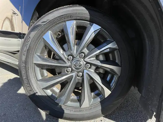 トヨタ ヴォクシー 東京都 2024(令6)年 3万km グリッターブラックガラスフレーク １０．５インチ純正ナビ　/Ｂｌｕｅｔｏｏｔｈ　/ＴＶ　/ＦＭ　/ＡＭ　/ＣＤ　/ＤＶＤ　/両側電動スライドドア　/追従型クルーズコントロールシステム　/シートヒーター　/ハーフレザーシート　/トヨタセーフティセンス/ABS/横滑り防止装置/コーナーセンサー/レーンアシスト/オートマチックハイビーム/衝突被害軽減システム