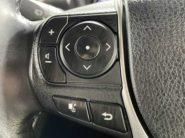 トヨタ ヴォクシー ZS 煌Ⅲ 広島県 2020(令2)年 4万km ブラック ＡＬＰＩＮＥナビ　/両側パワースライドドア　/後席モニター　/バックカメラ　/フルセグＴＶ　/クルーズコントロール　/オートハイビーム　/コーナーセンサー　/レーンキープアシスト　/衝突軽減　/オートライト　/スマートキー/純正１６インチアルミホイール(205/60/R16)/エアバック（運転席/助手席）