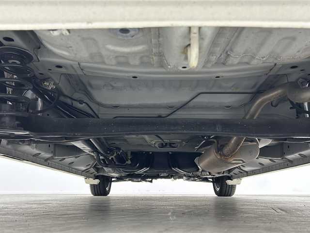 ホンダ Ｎ ＢＯＸ カスタム G ターボ Lパッケージ 三重県 2016(平28)年 6.4万km プレミアムホワイトパールⅡ 禁煙車/純正８型ナビ/（フルセグ・BT・DVD・USB・SD）/両側電動/Ｂカメラ/ビルトインＥＴＣ/クルコン　/ＣＴＢＡ/オートライト/ＨＩＤヘッド/ターボ/ステアリングリモコン/パドルシフト/プッシュスタート/スマートキー