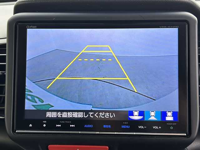 ホンダ Ｎ ＢＯＸ カスタム G ターボ Lパッケージ 三重県 2016(平28)年 6.4万km プレミアムホワイトパールⅡ 禁煙車/純正８型ナビ/（フルセグ・BT・DVD・USB・SD）/両側電動/Ｂカメラ/ビルトインＥＴＣ/クルコン　/ＣＴＢＡ/オートライト/ＨＩＤヘッド/ターボ/ステアリングリモコン/パドルシフト/プッシュスタート/スマートキー