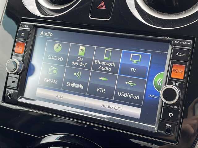 日産 ノート X DIG－S Vセレ +セーフ 福島県 2015(平27)年 6.7万km ブリリアントホワイトパール ワンオーナー/プッシュスタート/アイドリングストップ/純正ナビ/(BT/AM/FM/TV/USB/DVD/CD)/全方位カメラ/前後ドライブレコーダー/前後コーナーセンサー/オートライト/横滑り防止装置/レーンキープアシスト