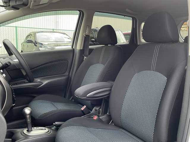 日産 ノート X DIG－S Vセレ +セーフ 福島県 2015(平27)年 6.7万km ブリリアントホワイトパール ワンオーナー/プッシュスタート/アイドリングストップ/純正ナビ/(BT/AM/FM/TV/USB/DVD/CD)/全方位カメラ/前後ドライブレコーダー/前後コーナーセンサー/オートライト/横滑り防止装置/レーンキープアシスト