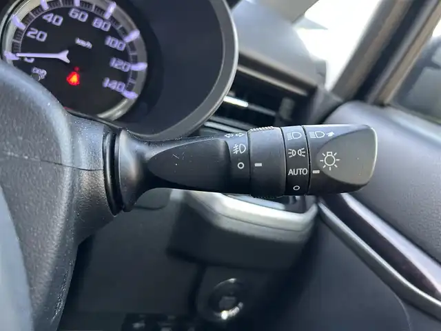 ダイハツ ムーヴ カスタム RS ハイパー SAⅢ 静岡県 2018(平30)年 5.5万km レーザーブルークリスタルシャイン ワンオーナー/純正ナビ（AM/FM/CD/DVD）/Bluetooth接続/フルセグTV/バックカメラ/ETC/前方ドライブレコーダー/アイドリングストップ/純正AW/純正フロアマット/LEDヘッドライト/オートライト/オートマチックハイビーム/ハーフレザーシート/シートヒーター