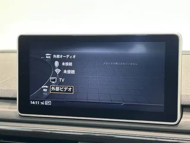 アウディ Ｓ５ 福岡県 2018(平30)年 3.9万km 白