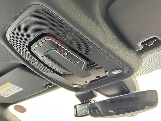 アウディ Ｓ５ 福岡県 2018(平30)年 3.9万km 白