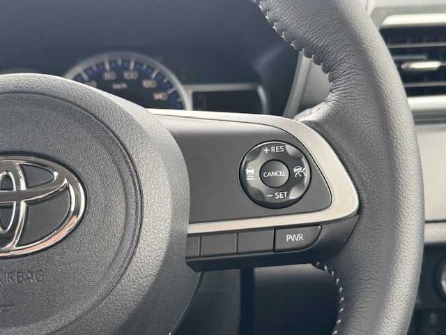 トヨタ ルーミー カスタムG 静岡県 2022(令4)年 3.3万km ブラックマイカメタリック ●純正ディスプレイオーディオ/(フルセグ/Bluetooth/AppleCarPlay/AndroidAuto)/●前席シートヒーター/●バックカメラ/●レーダークルーズコントロール/●衝突被害軽減システム/●レーンキープアシスト/●後方コーナーセンサー/●電動パーキングブレーキ/●オートブレーキホールド/●LEDライト＆フォグランプ/●オートライト/●革巻きステアリング/●ステアリングスイッチ/●ETC/●両側パワースライド/●電動格納ウィンカーミラー/●ドアアバイザー/●スマートキー/●プッシュスタート/●純正フロアマット/●純正14インチアルミホイール/●ダブルSRS＋ABS
