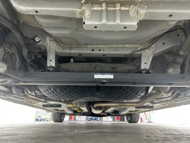 トヨタ タンク カスタムG－T 愛知県 2019(令1)年 2.6万km パールホワイトⅢ 禁煙車/純正7インチナビ/（CD/AM/FM/Bluetooth/フルセグTV）/バックカメラ/スマートアシストIII/・衝突軽減ブレーキ/・レーンキープアシスト/・オートマチックハイビーム/・誤発進抑制機能/・クリアランスソナー/クルーズコントロール/ETC/純正ドライブレコーダー/両側パワースライドドア/アイドリングストップ/LEDヘッドライト/スマートキー/スペアキー有/プッシュスタート/横滑り防止装置/純正アルミホイール