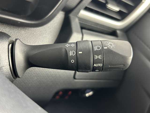 トヨタ タンク カスタムG－T 愛知県 2019(令1)年 2.6万km パールホワイトⅢ 禁煙車/純正7インチナビ/（CD/AM/FM/Bluetooth/フルセグTV）/バックカメラ/スマートアシストIII/・衝突軽減ブレーキ/・レーンキープアシスト/・オートマチックハイビーム/・誤発進抑制機能/・クリアランスソナー/クルーズコントロール/ETC/純正ドライブレコーダー/両側パワースライドドア/アイドリングストップ/LEDヘッドライト/スマートキー/スペアキー有/プッシュスタート/横滑り防止装置/純正アルミホイール