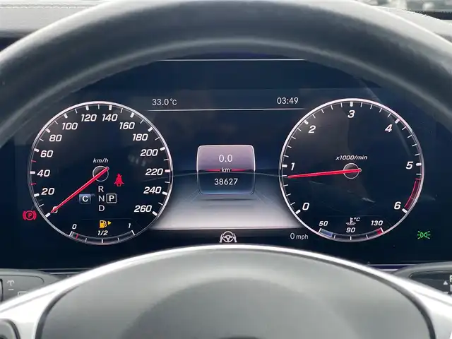 メルセデス・ベンツ Ｅ２２０ｄ SW アバンギャルド スポーツ 山梨県 2017(平29)年 3.9万km ポーラホワイト レーダーＳＰ/全周囲Ｃ　/純正ＨＤＤナビ　　/カープレイ　/パークトロニック　　/ＡＣＣ　/ＬＫＡ　/ＢＳＡ　/ステアリングＡ　/アンビエントＬ　/前Ｐシート　/シートＨ　/マルチＬＥＤ　/Ａハイビーム　/保証書　/スペアキー