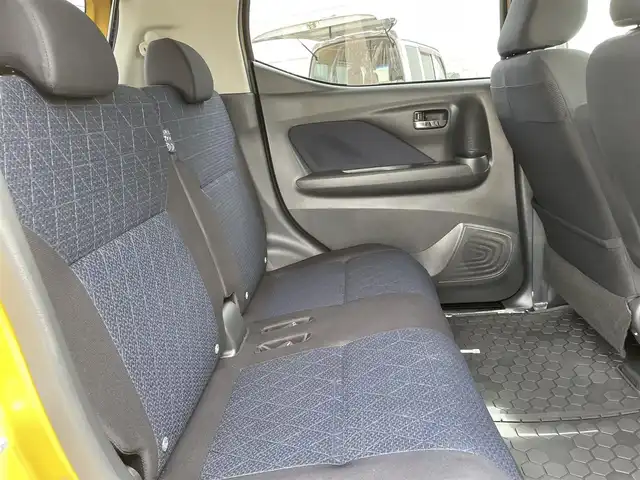 三菱 ｅＫクロス T 石川県 2020(令2)年 5.4万km 黄 純正9型ナビ/フルセグTV/アラウンドビューモニター/LEDヘッドライト/ETC/インテリキー/プッシュスタート/電動ミラー/デジタルミラー/レーンキープ/オートエアコン/保証書