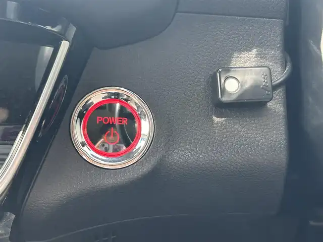 ホンダ ヴェゼル ハイブリッド Z ホンダセンシング 群馬県 2021(令3)年 6.6万km プレミアムクリスタルレッドM ホンダセンシング/・衝突経験ブレーキシステム/・アダクティブクルーズコントロール/・車線維持システム/・路線逸脱抑制機能/・先行車発進お知らせ機能/純正メモリナビゲーション/（CD/DVD/SD/USB/BT/フルセグTV）/バックカメラ/ビルトインETC/ステアリングスイッチ/パドルシフト/前席シートヒーター/前方ドライブレコーダー/LEDヘッドライト/フォグライト/ドアバイザー/電格ミラー/純正フロアマット/純正17インチアルミホイール