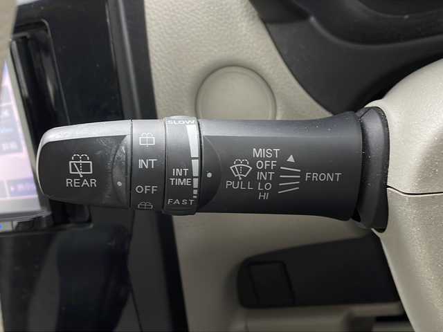 日産 デイズ J 茨城県 2017(平29)年 8.7万km ブラック 衝突被害軽減ブレーキ　/社外ナビ（ＭＤＶ－Ｄ３０４）/ＣＤ再生　/ワンセグＴＶ　/電格ミラー　/ドアバイザー　/パワーステアリング　/パワーウィンドウ　/リモコンキー　/社外フロアマット　/横滑り防止装置　/禁煙車