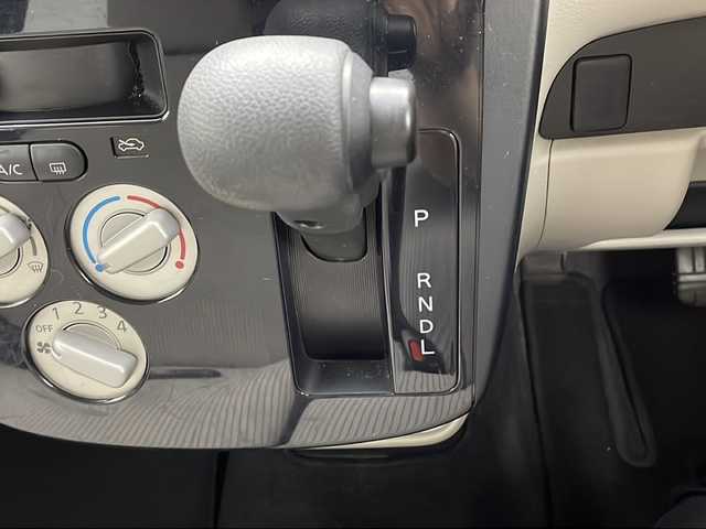 日産 デイズ J 茨城県 2017(平29)年 8.7万km ブラック 衝突被害軽減ブレーキ　/社外ナビ（ＭＤＶ－Ｄ３０４）/ＣＤ再生　/ワンセグＴＶ　/電格ミラー　/ドアバイザー　/パワーステアリング　/パワーウィンドウ　/リモコンキー　/社外フロアマット　/横滑り防止装置　/禁煙車