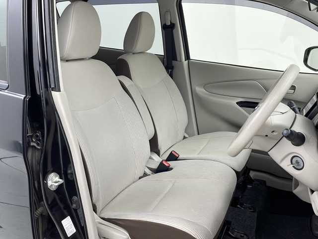 日産 デイズ J 茨城県 2017(平29)年 8.7万km ブラック 衝突被害軽減ブレーキ　/社外ナビ（ＭＤＶ－Ｄ３０４）/ＣＤ再生　/ワンセグＴＶ　/電格ミラー　/ドアバイザー　/パワーステアリング　/パワーウィンドウ　/リモコンキー　/社外フロアマット　/横滑り防止装置　/禁煙車