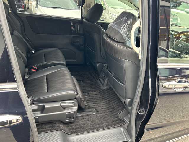 ホンダ オデッセイ ハイブリッド アブソルート・EXホンダセンジング 大阪府 2018(平30)年 6.8万km プレミアムヴィーナスブラックP 衝突軽減　両側パワースライドドア　Ｇａｔｈｅｒｓ９型ナビ　全方位カメラ　フルセグＴＶ　ＣＤ　ＤＶＤ　ＢＴ　ＨＤＭＩ　フリップダウンモニター　ハーフレザーシート　パワーシート　シートヒーター　ＢＳＭ 社外レーダー　AC100V　フォグランプ　後席サンシェード　2列目オットマン　電子パーキング　レーダークルーズコントロール　ETC2.0　スペアキー　純正フロアマット　純正アルミホイール　