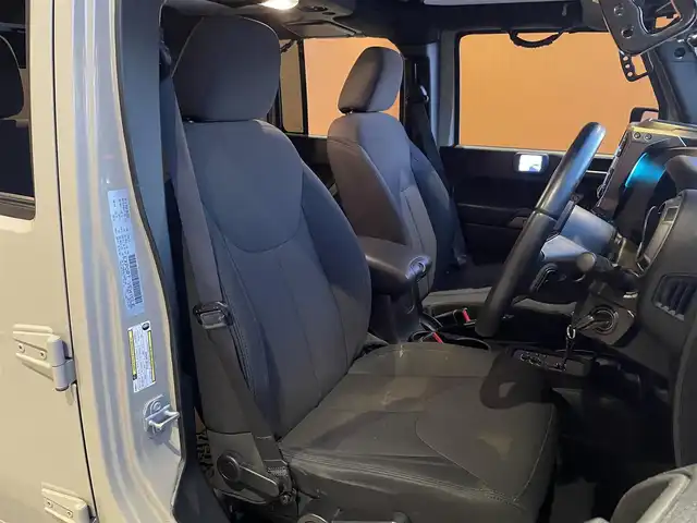 クライスラー・ジープ ジープ ラングラー アンリミテッド スポーツ 愛知県 2018(平30)年 5.2万km ゴビ アルパイン9インチナビ/フルセグTV/CD/DVD再生/バックカメラ/サイドカメラ/グラチェロSRT20インチブラックアルミ/ETC/キーレス/クルーズコントロール/ドライブレコーダー/ダウンヒルアシストコントロール