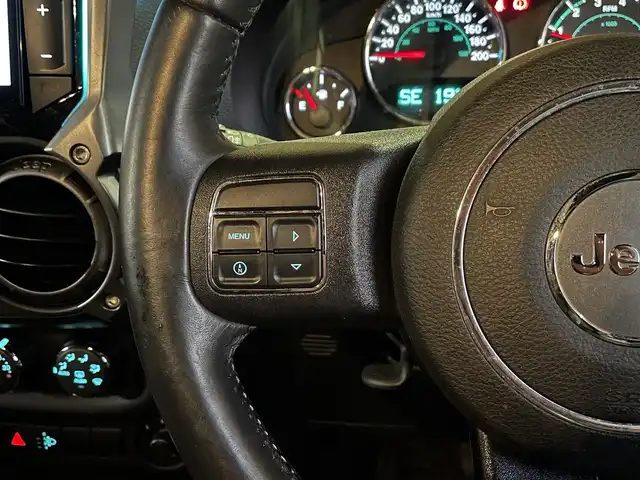 クライスラー・ジープ ジープ ラングラー アンリミテッド スポーツ 愛知県 2018(平30)年 5.2万km ゴビ アルパイン9インチナビ/フルセグTV/CD/DVD再生/バックカメラ/サイドカメラ/グラチェロSRT20インチブラックアルミ/ETC/キーレス/クルーズコントロール/ドライブレコーダー/ダウンヒルアシストコントロール