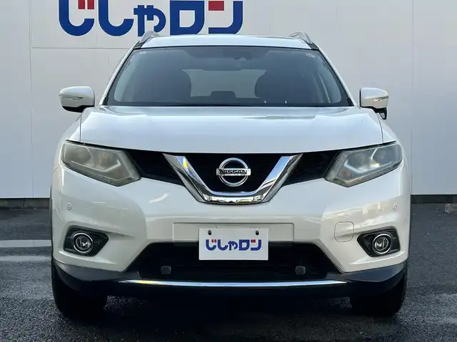 日産 エクストレイル 20X エマージェンシーブレーキ 埼玉県 2015(平27)年 14.7万km ブリリアントホワイトパール (株)IDOMが運営する【じしゃロン鳩ヶ谷店】の自社ローン対象車両になります。こちらは現金ご利用時の価格です。自社ローンご希望の方は別途その旨お申付け下さい。/登録時146818km/純正SDナビ(品番:MC314D-W)/バックカメラ/車線逸脱警報/エマージェンシーブレーキ/進入禁止警報/前後ソナー/コーナリングスタビリティアシスト/アクティブエンジンブレーキ/撥水シート/前席シートヒーター/ヒルディセントコントロール/ビルトインETC/プッシュスタート/スマートキー/スペア×1/アイドリングストップ/オートライト/純正LEDヘッドライト/フロントフォグランプ/ルーフレール/ドアバイザー/純正17インチAW/横滑り防止/純正フロアマット/電動格納機能付きウインカーミラー