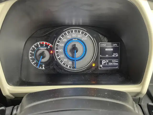 スズキ クロスビー HYBRID MZ 静岡県 2019(平31)年 6万km ピュアホワイトパール/ブラック2トーンルーフ ワンオーナー/社外ナビ/フルセグTV/DVD/CD/SD/MSV/BT/バックカメラ/ビルトインETC/クルーズコントロール/衝突軽減ブレーキ/レーンキープアシスト/バックソナー/パドルシフト/LEDヘッドライト/LEDフォグ/純正16インチAW/保証書/取扱説明書/ナビ取扱説明書/R4/R6点検記録簿有