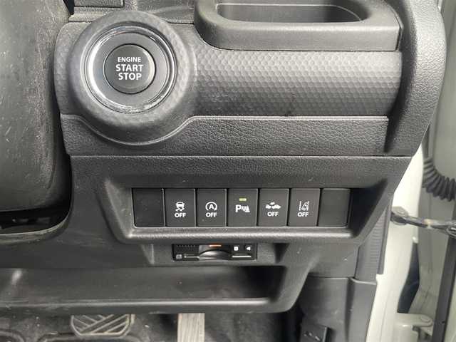 スズキ クロスビー HYBRID MZ 静岡県 2019(平31)年 6万km ピュアホワイトパール/ブラック2トーンルーフ ワンオーナー/社外ナビ/フルセグTV/DVD/CD/SD/MSV/BT/バックカメラ/ビルトインETC/クルーズコントロール/衝突軽減ブレーキ/レーンキープアシスト/バックソナー/パドルシフト/LEDヘッドライト/LEDフォグ/純正16インチAW/保証書/取扱説明書/ナビ取扱説明書/R4/R6点検記録簿有