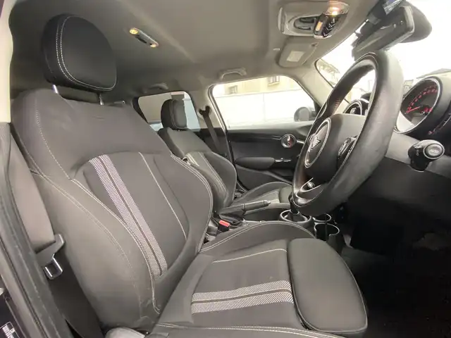 ＭＩＮＩ ミニ クーパー S 栃木県 2019(令1)年 4万km 黒Ⅱ ACC/ドライビングモード/JCWステアリング/パドルシフト/バックカメラ/純正ナビ/ユニオンジャックテール/社外レーダー/純正ドラレコ前後/ETC/LED/純正17インチAW
